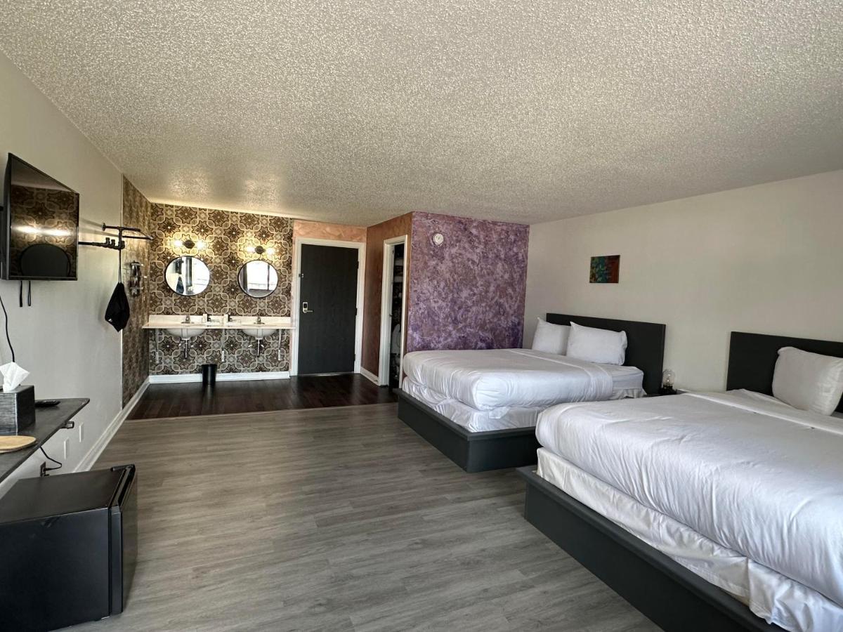 Rosewood Garden Hotel Lake Delton