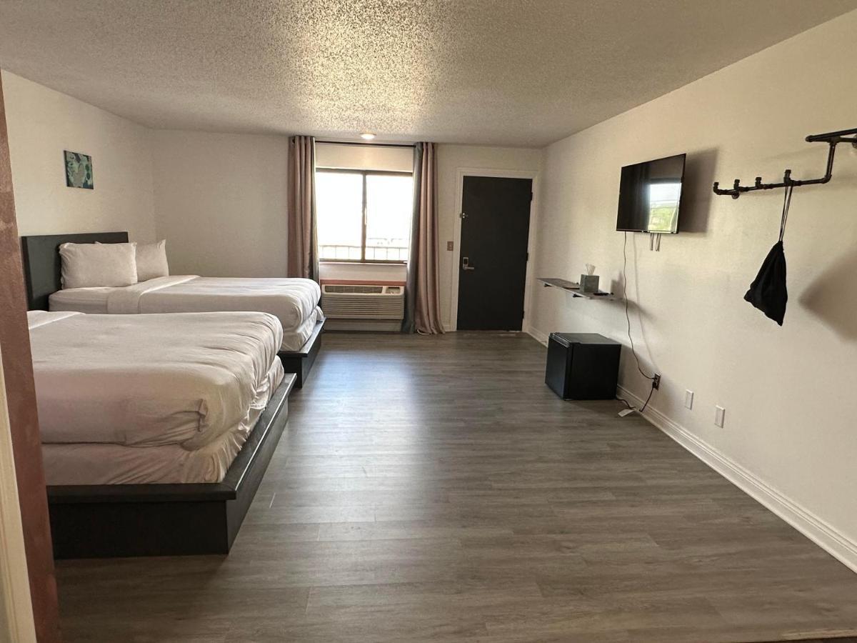 Rosewood Garden Hotel Lake Delton